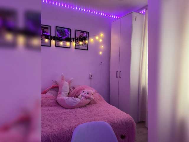 ItsIsabellea live cam on BongaCams