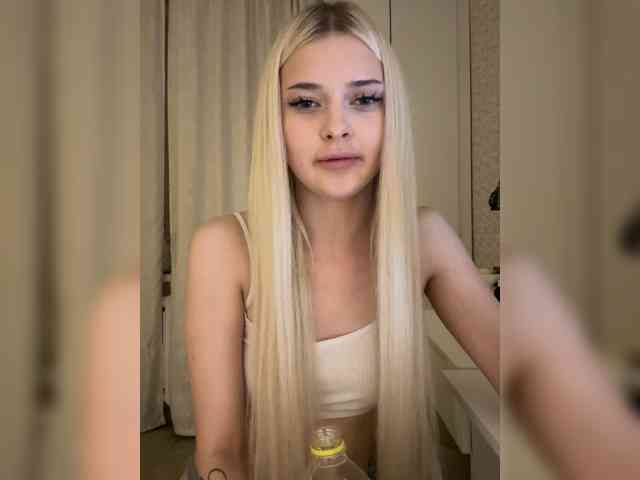 ItsIsabellea Live Webcam on BongaCams