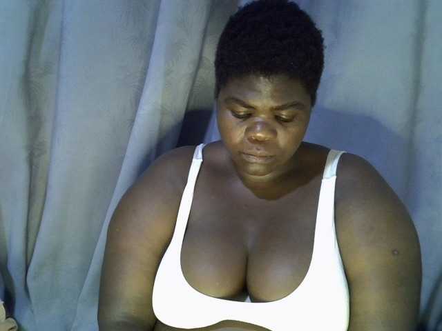 Bbwebonyw254 live cam on BongaCams