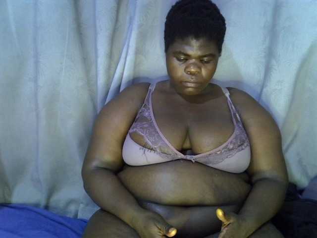Bbwebonyw254 live cam on BongaCams