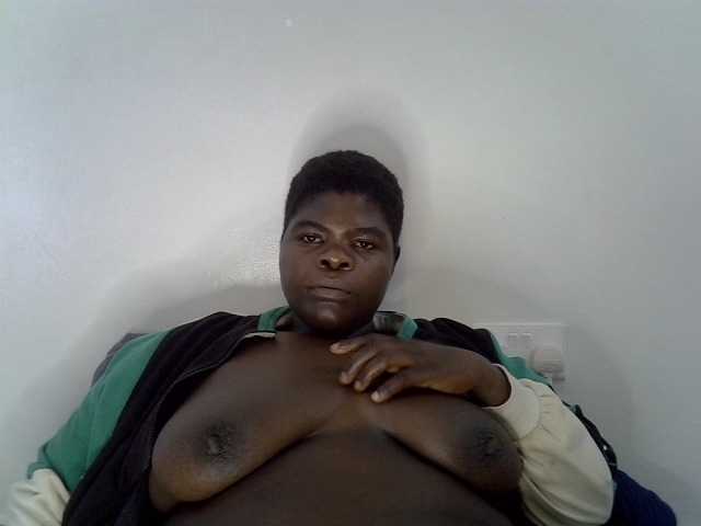 Bbwebonyw254 live cam on BongaCams
