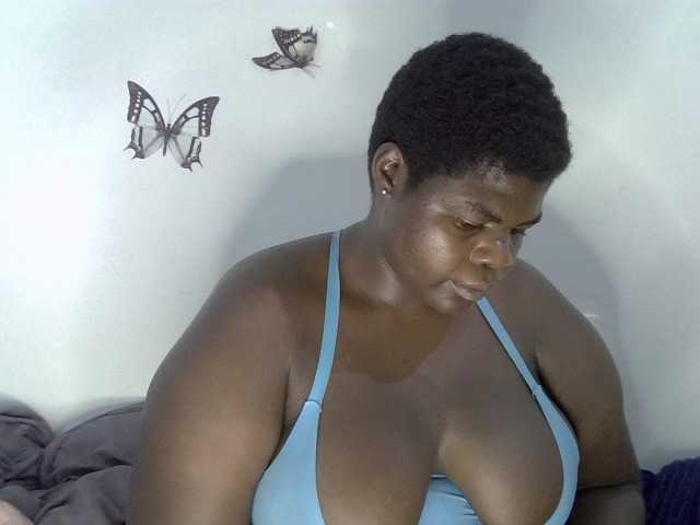 Bbwebonyw254 live cam on BongaCams