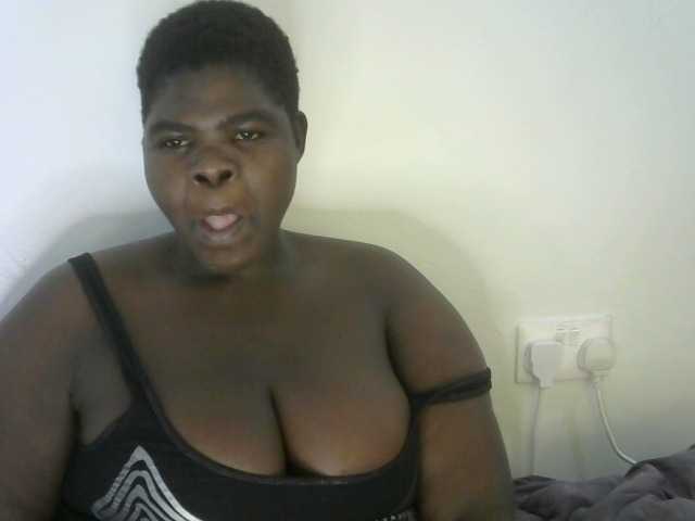 Bbwebonyw254 live cam on BongaCams