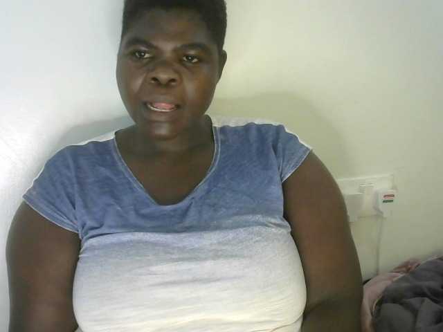 Bbwebonyw254 live cam on BongaCams