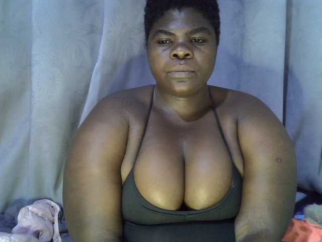 Bbwebonyw254, live now on BongaCams