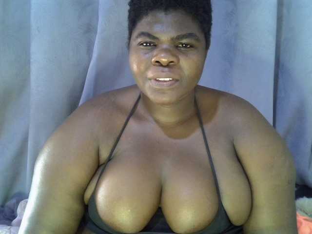 Bbwebonyw254, live now on BongaCams