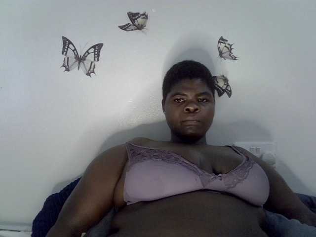 Bbwebonyw254 live cam