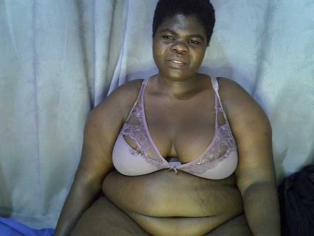 Bbwebonyw254, en directo ahora en BongaCams