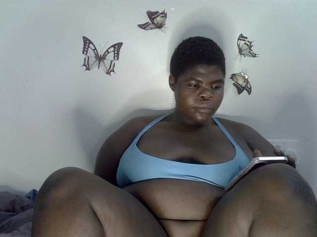 Bbwebonyw254 live cam on BongaCams