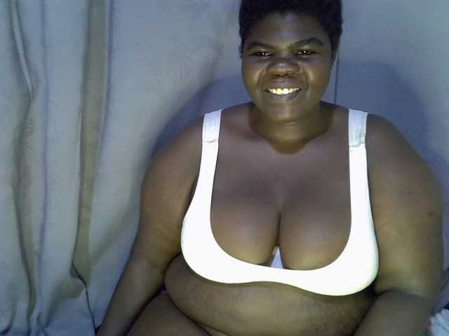 Bbwebonyw254 live cam on BongaCams