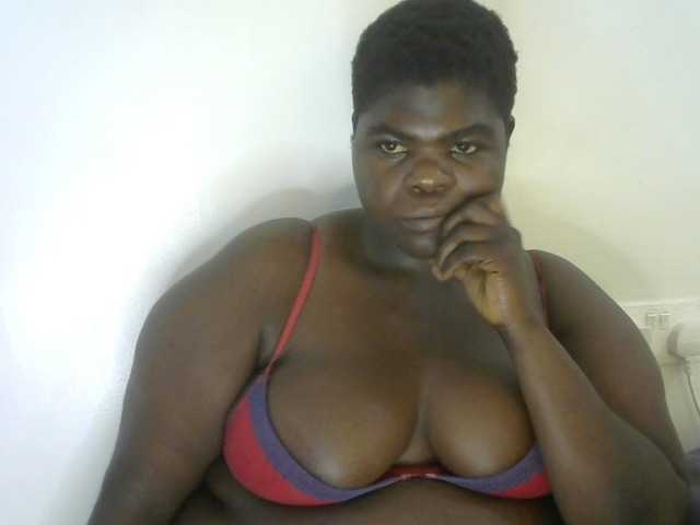 Bbwebonyw254 live cam on BongaCams