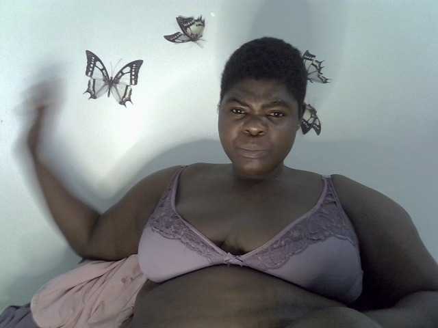 Bbwebonyw254 live cam