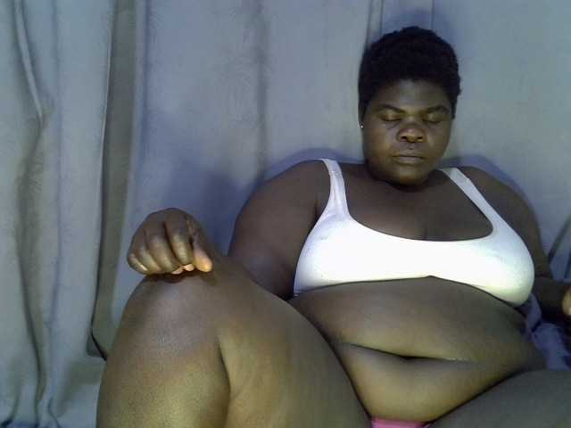 Bbwebonyw254 live cam on BongaCams