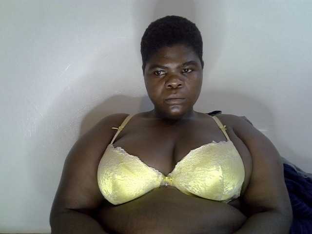Bbwebonyw254 live cam on BongaCams