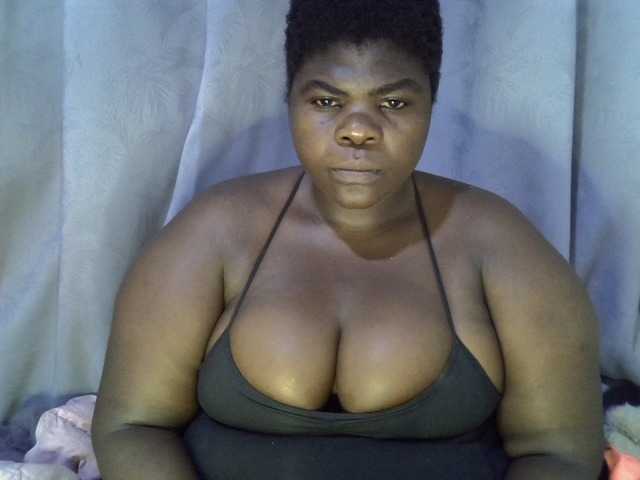 Bbwebonyw254, en directo ahora en BongaCams