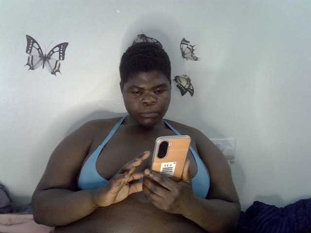 Bbwebonyw254 live cam on BongaCams