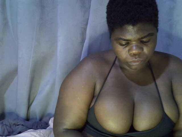 Bbwebonyw254, live now on BongaCams