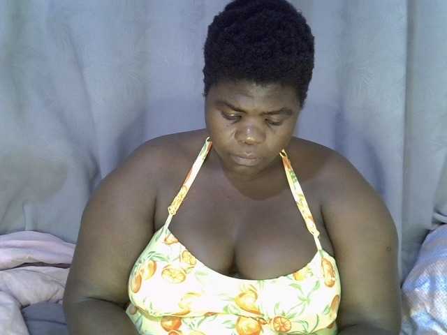 Bbwebonyw254, en directo ahora en BongaCams