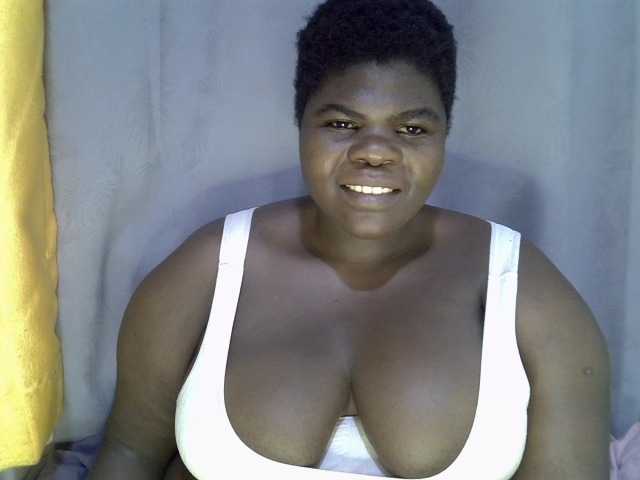 Bbwebonyw254 webcam bongacams model stream image