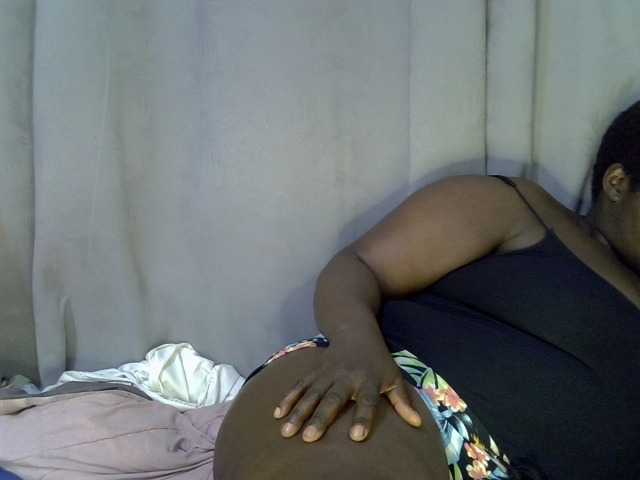 Bbwebonyw254 live cam on BongaCams