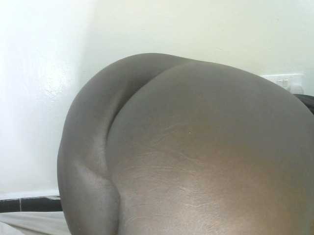 Bbwebonyw254 live cam