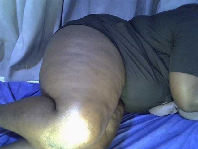 Bbwebonyw254, live now on BongaCams