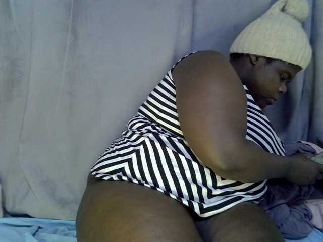 Bbwebonyw254 live cam on BongaCams