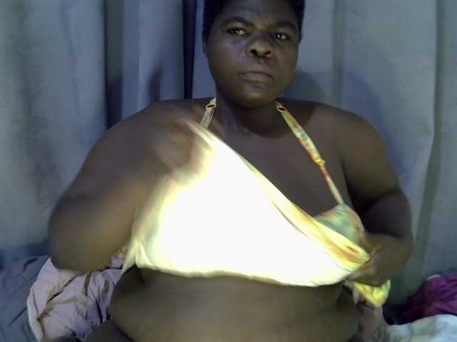 Bbwebonyw254 live cam preview