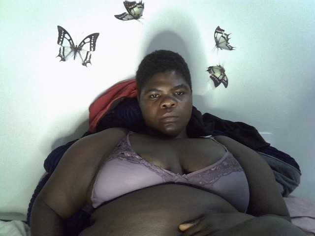 Bbwebonyw254 live cam on BongaCams