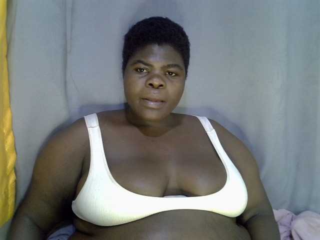 Bbwebonyw254 live cam on BongaCams