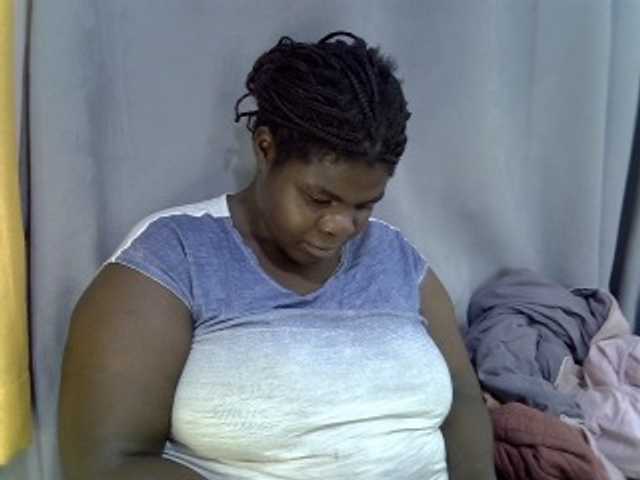 Bbwebonyw254 live cam on BongaCams