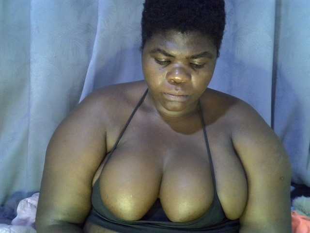 Bbwebonyw254, live now on BongaCams
