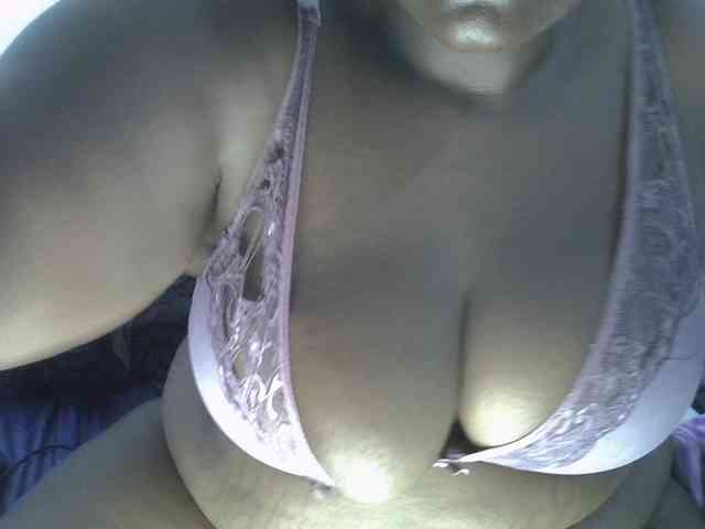 Bbwebonyw254 webcam