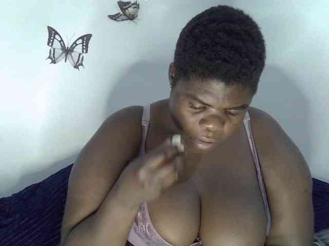 Bbwebonyw254 webcam