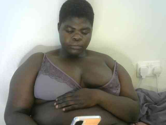 Bbwebonyw254 webcam