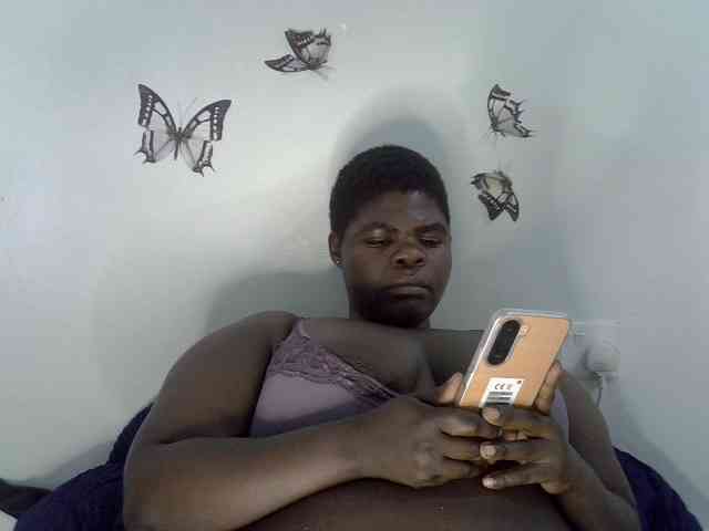 Bbwebonyw254 webcam