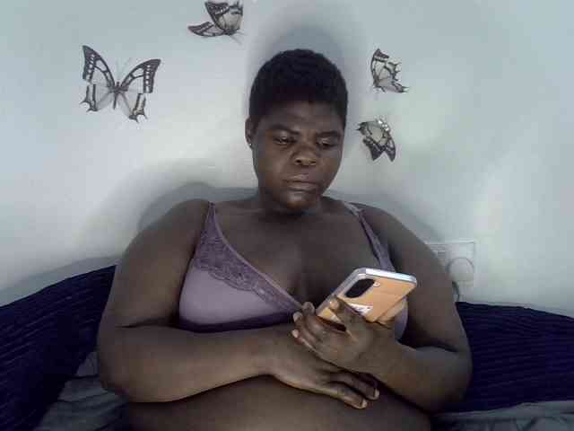 Bbwebonyw254 webcam