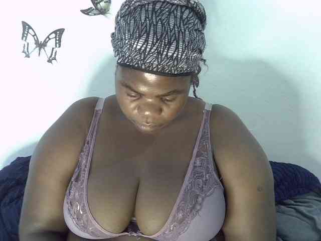 Bbwebonyw254 webcam
