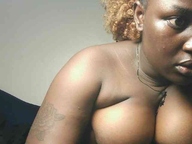 Hot-sexy-beauty webcam