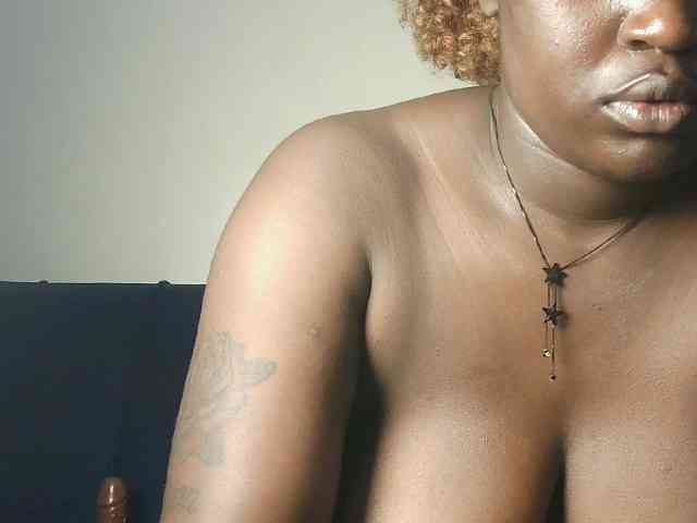 Hot-sexy-beauty webcam