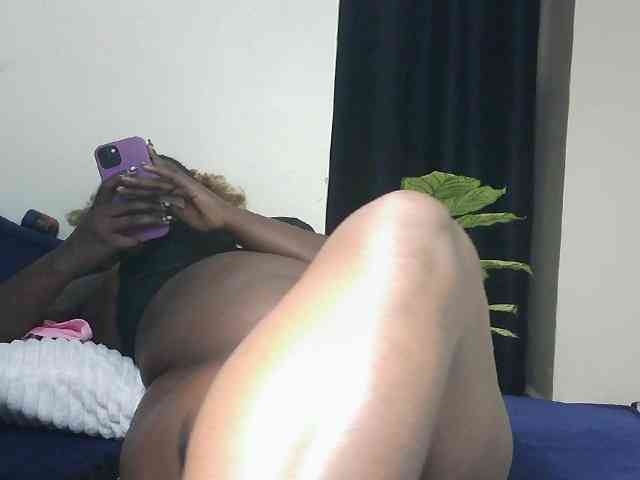 Hot-sexy-beauty webcam