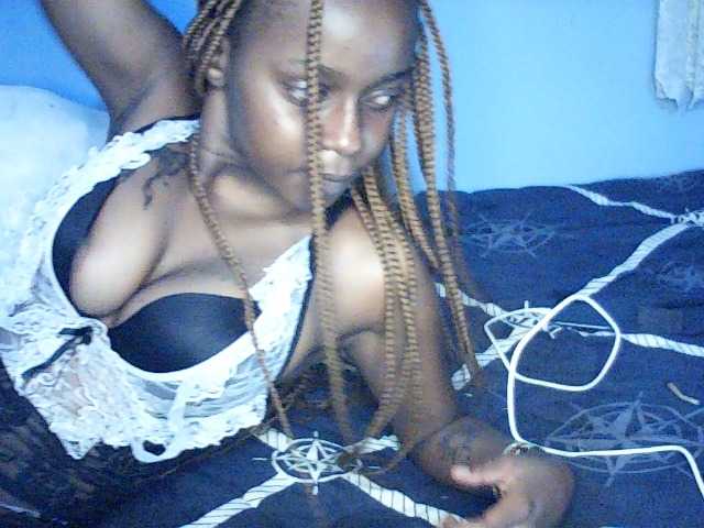 Nastytess live cam on BongaCams