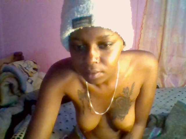 Nastytess live cam on BongaCams
