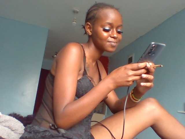 Nastytess live cam on BongaCams