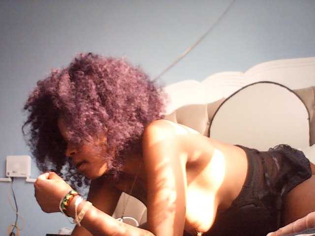 Nastytess live cam on BongaCams