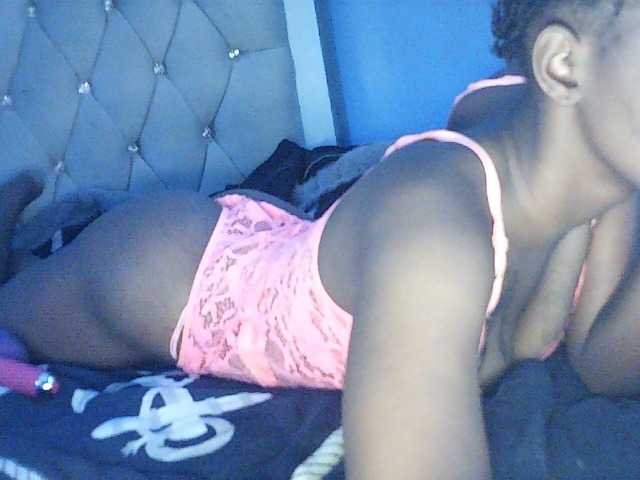 Nastytess live cam on BongaCams