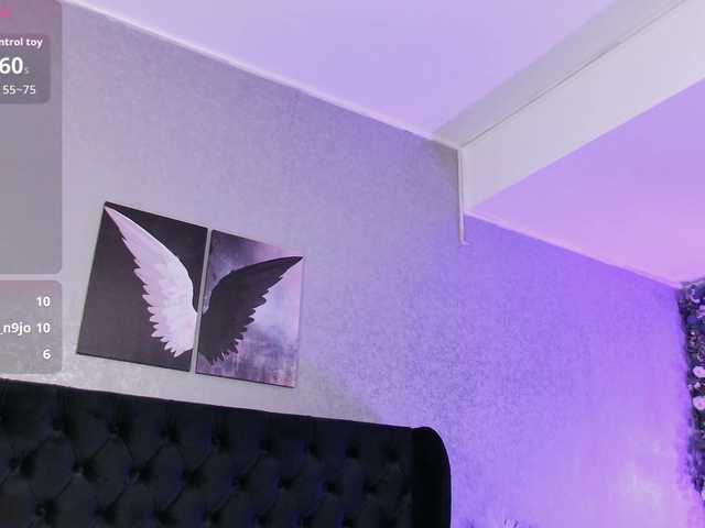 MiraGlory live webcam show