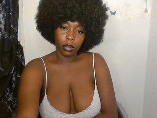 Strip-me-naked's Live Webcam