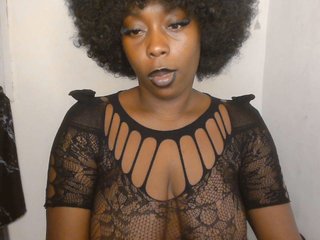 Strip-me-naked's Live Webcam