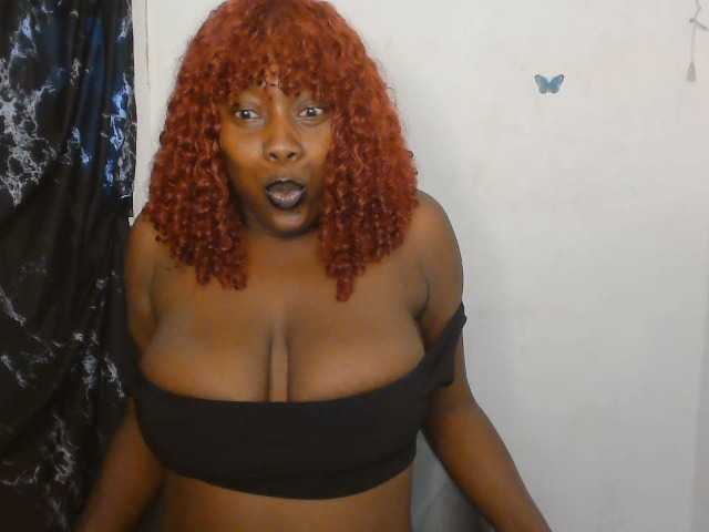 Strip-me-naked live webcam show